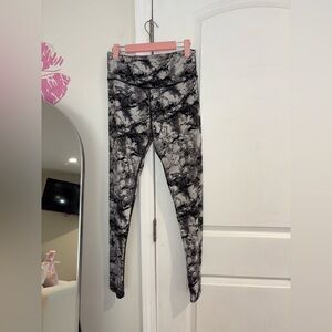 SO Black and Gray Yoga Leggings